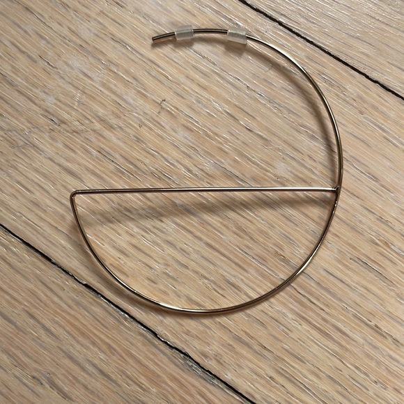 NWT BCBGeneration Gold Earings - Picture 5 of 6